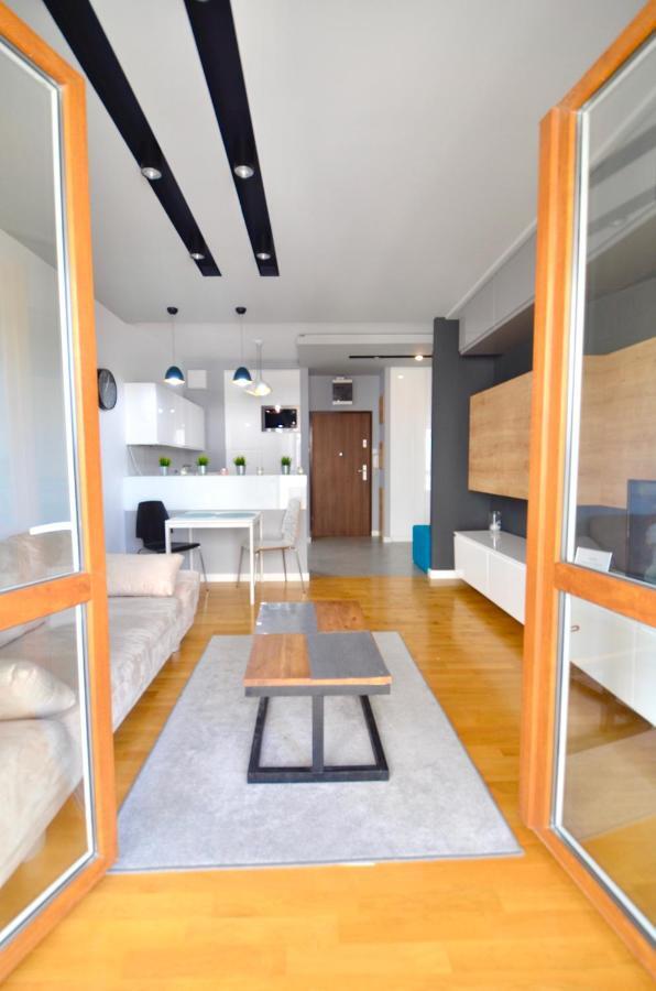 Center Rooms Ilumino Łódź Dış mekan fotoğraf
